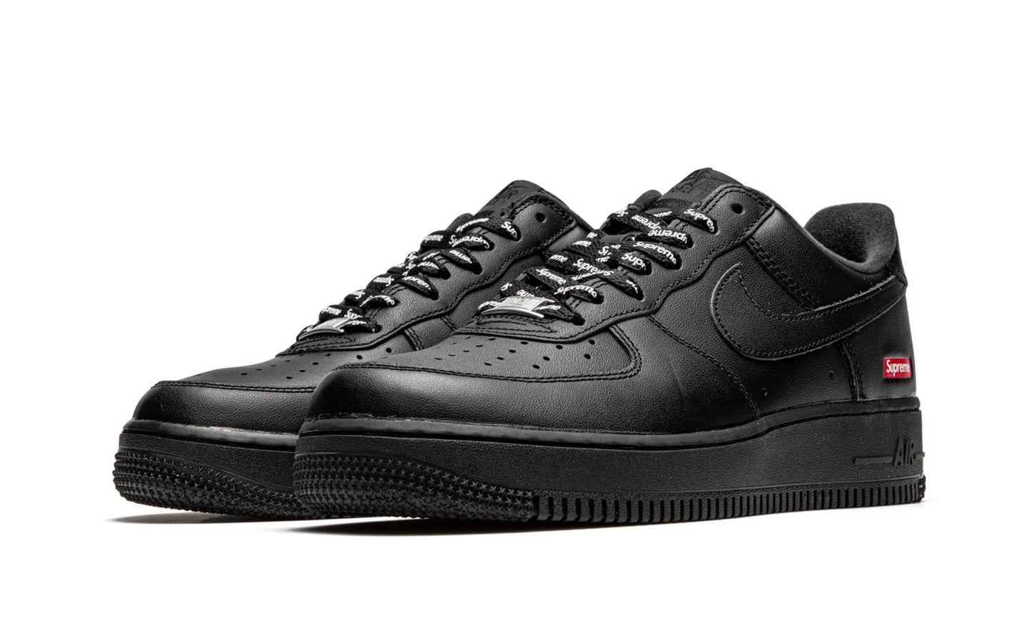 Nike Air Force 1 "Supreme - Black"