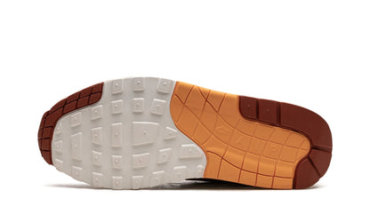 Nike Air Max 1 "Rugged Orange" (W)