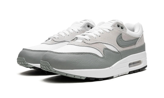 Nike Air Max 1 "White Mica Green"