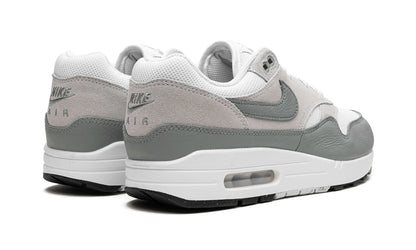 Nike Air Max 1 "White Mica Green"