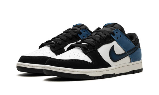 Nike Dunk Low "Industrial Blue"