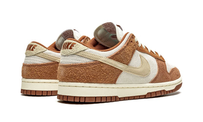 Nike Dunk Low PRM "Medium Curry"