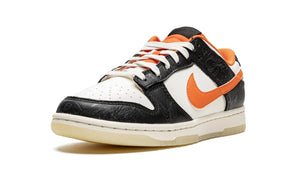 Nike Dunk Low "Halloween (2021)"