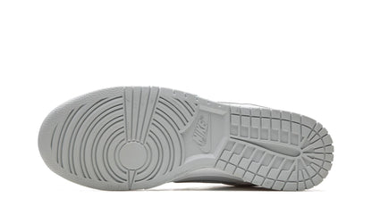 Nike Dunk Low "Pure Platinum"