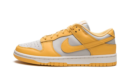 Nike Dunk Low "Citron Pulse" (W)