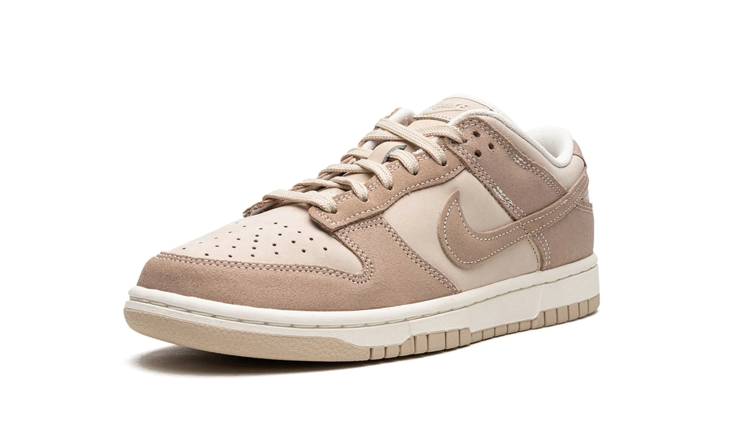 Nike Dunk Low "Sanddrift" (W)