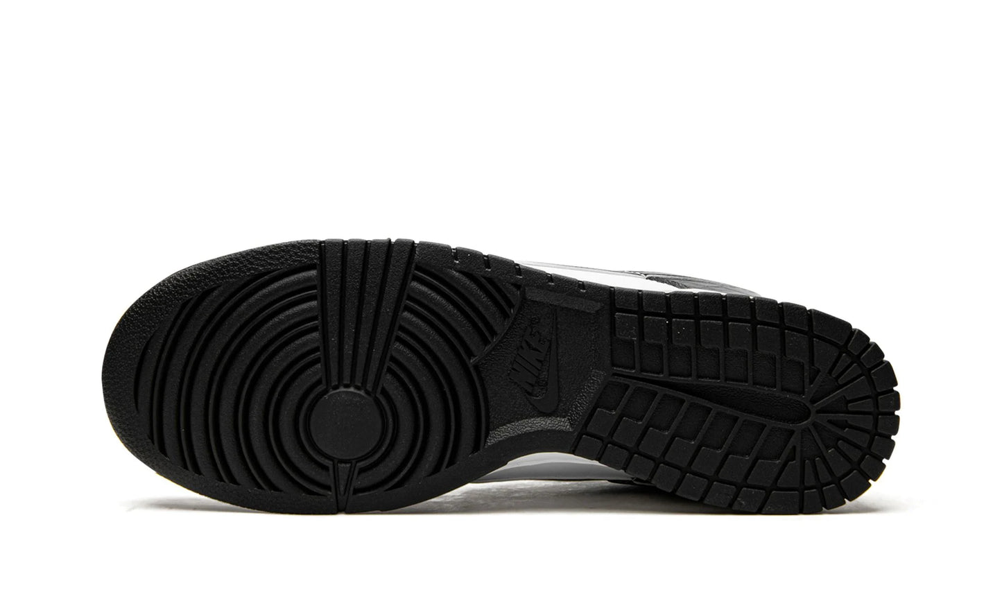 Nike Dunk Low "World Champs - Black White"