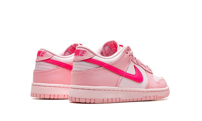 Nike Dunk Low Triple Pink