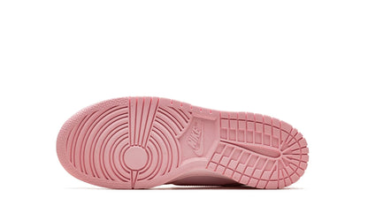 Nike Dunk Low Triple Pink
