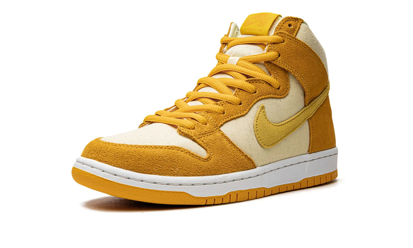 Nike SB Dunk High "Pineapple"