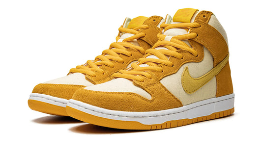 Nike SB Dunk High "Pineapple"