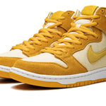 Nike SB Dunk High "Pineapple"