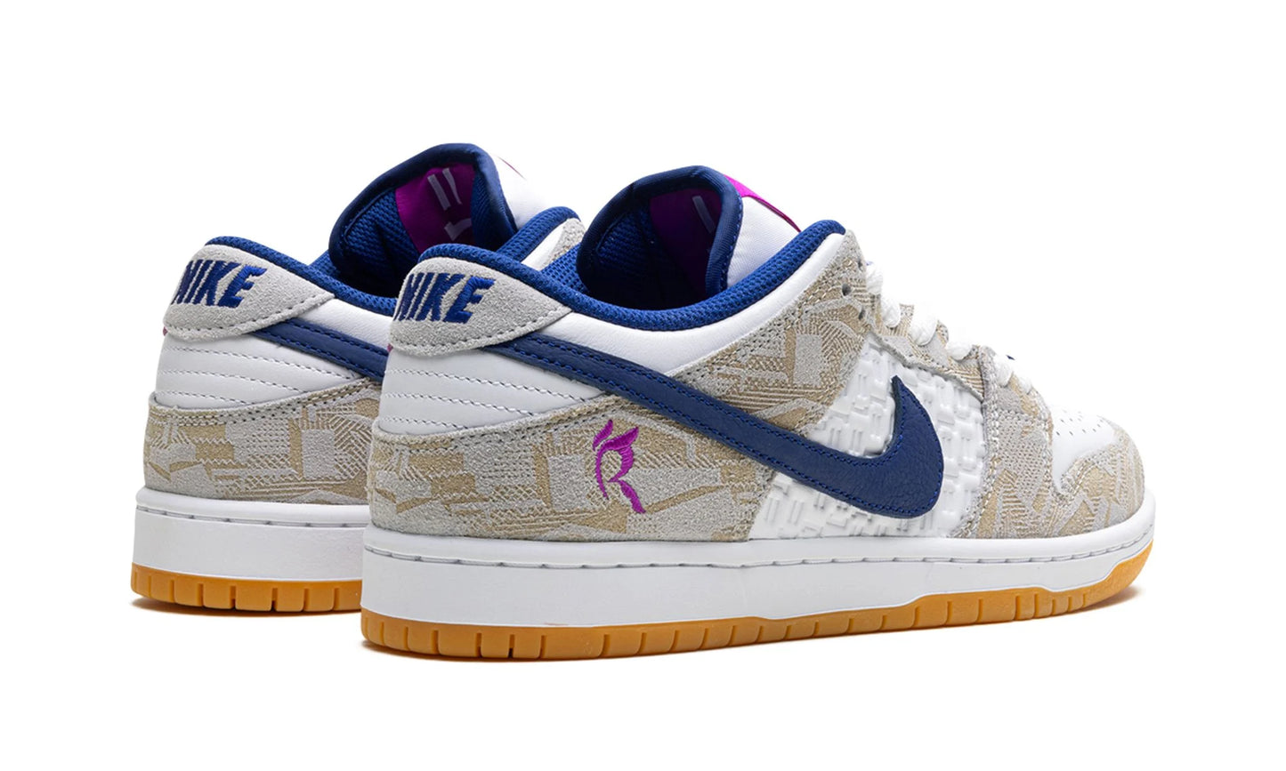 Nike Dunk Low SB "Rayssa Leal"