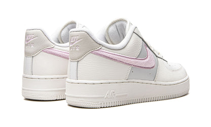 Nike Air Force 1 Low '07 "White Pink"