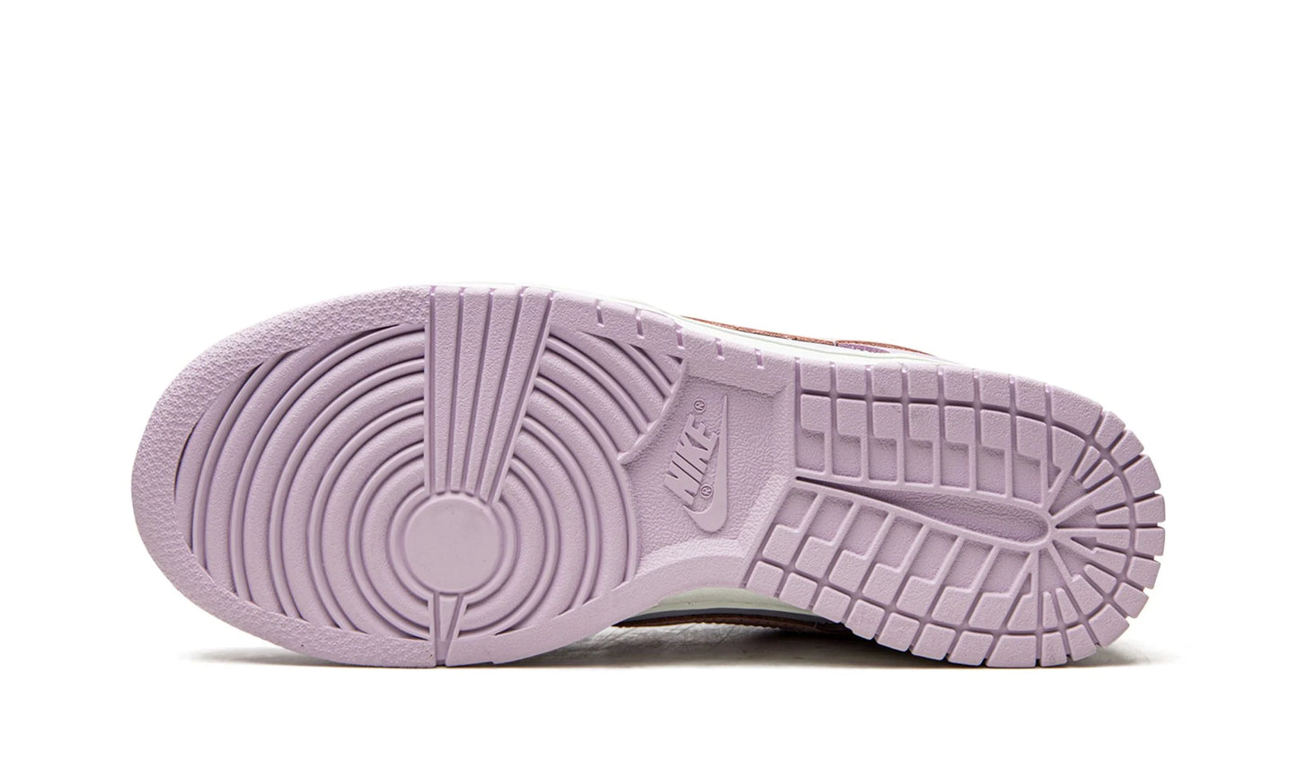 Nike Dunk Low "Easter" (W)