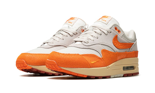 Nike Air Max 1 "Magma Orange" (W)
