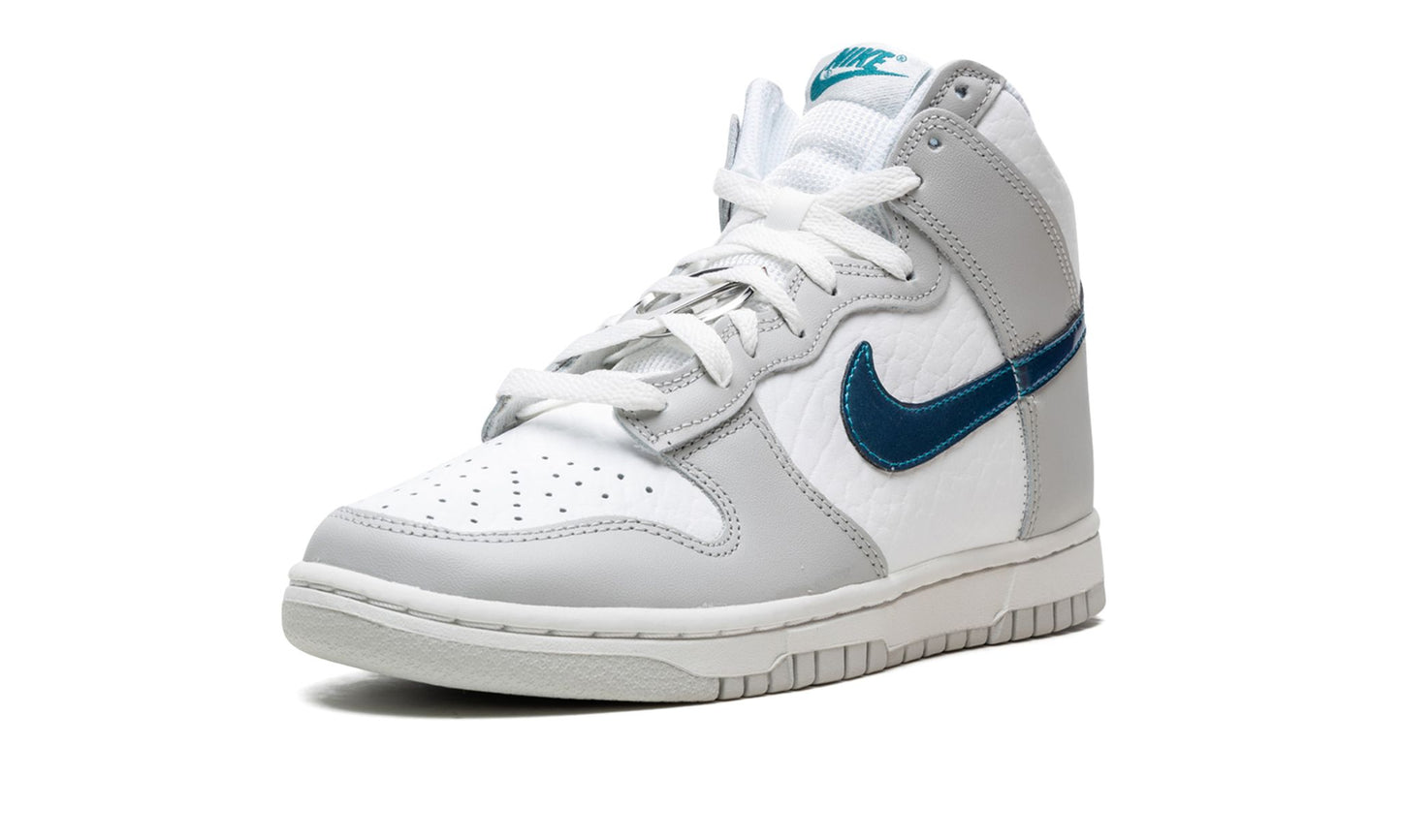 Nike Dunk High FLS (W)