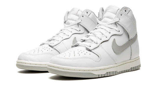 Nike Dunk High "Neutral Grey" (W)