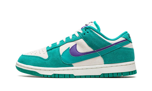 Nike Dunk Low SE '85 "Neptune Green" (W)