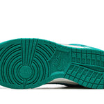 Nike Dunk Low SE '85 "Neptune Green" (W)
