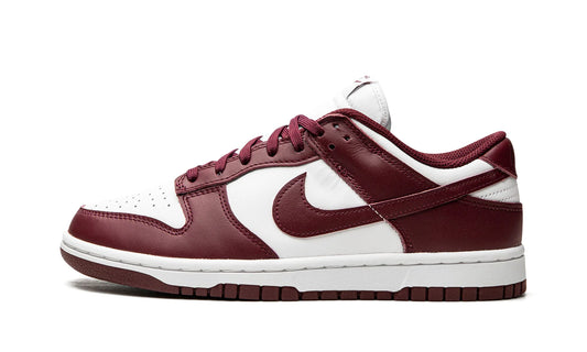Nike Dunk Low "Bordeaux" (W)