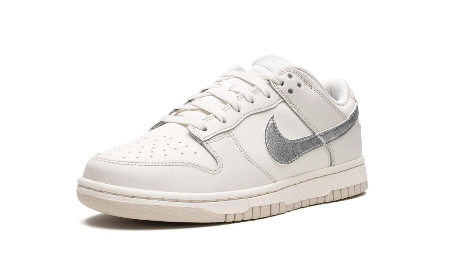 Nike Dunk Low "Sail / Oxygen Purple"