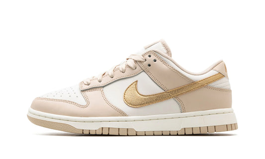 Nike Dunk Low "Phantom Metallic Gold" (W)