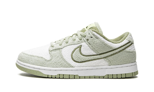 Nike Dunk Low SE "Fleece Pack - Honeydew"