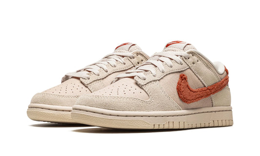 Nike Dunk Low "Terry Swoosh" (W)