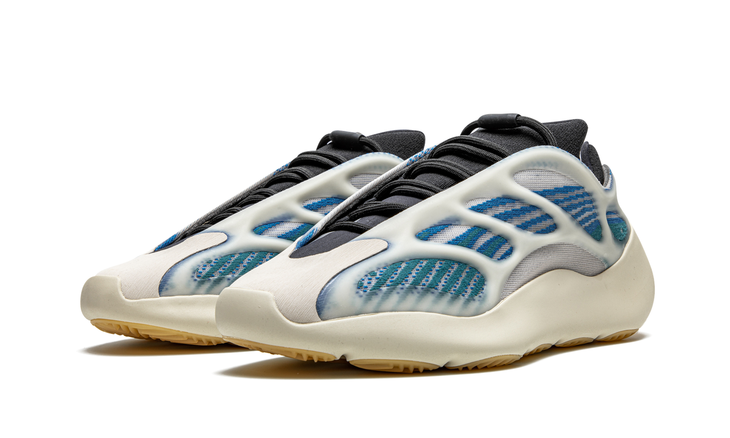 Yeezy Boost 700 V3 "Kyanite"