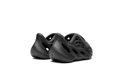 Yeezy Foam Runnder "Onyx" (Kids)