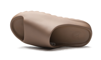 Yeezy Slide "Core"